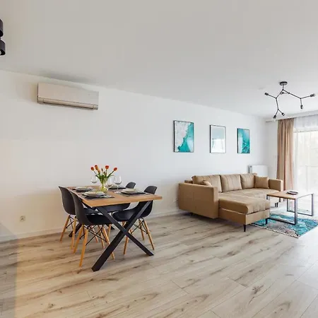 Prywatne Sun & Snow W Porta Mare Marina Z Basenem Apartment *