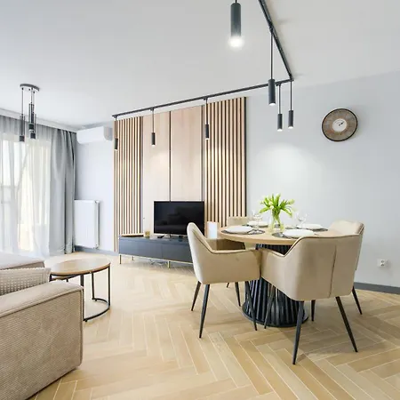 Apartment Prywatne Sun & Snow W Porta Mare Marina Z Basenem